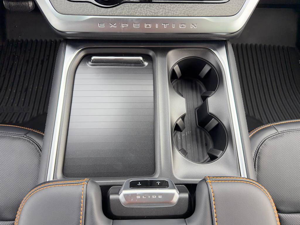Thumbnail: 2026 Ford Expedition - 13