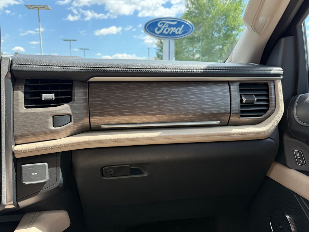 Thumbnail: 2024 Ford Expedition - 26