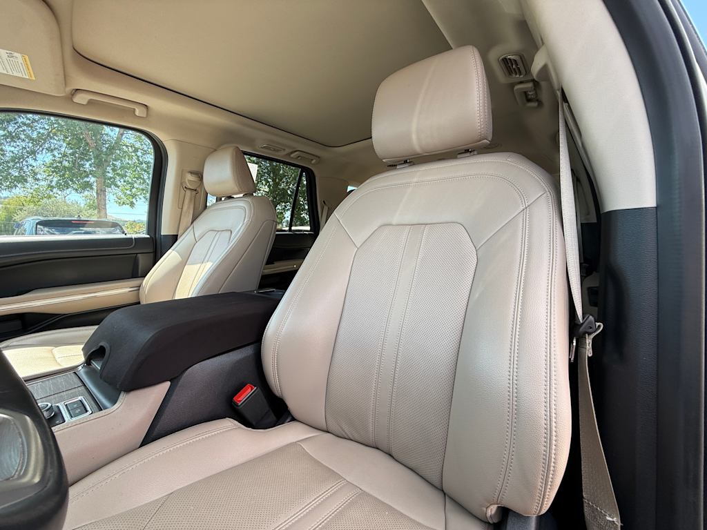 Thumbnail: 2024 Ford Expedition - 8