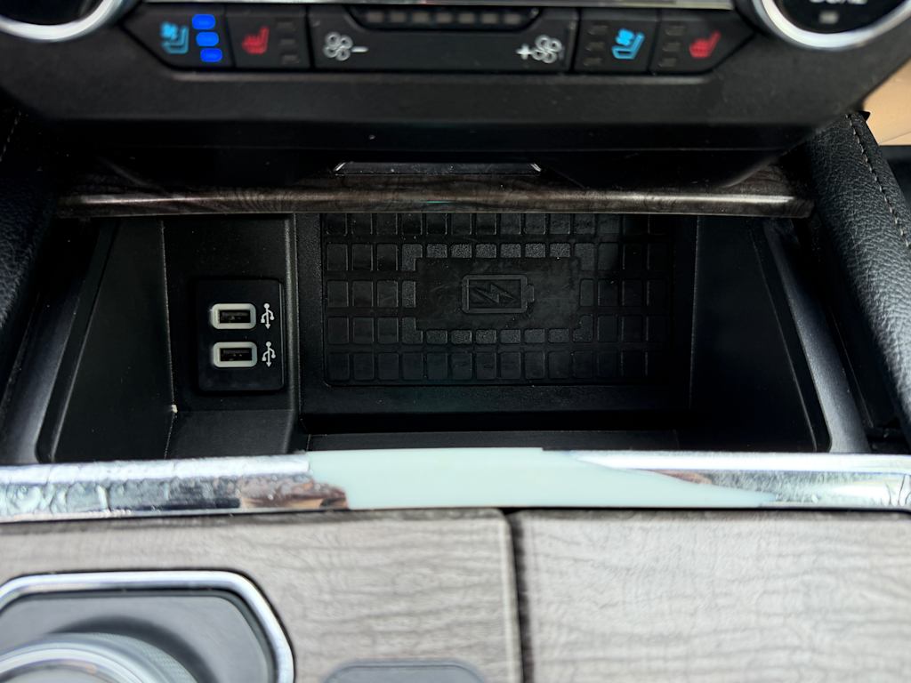 Thumbnail: 2019 Ford Expedition - 23