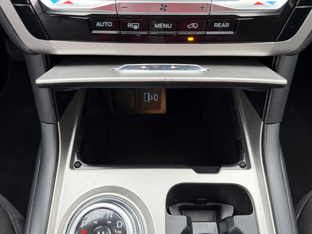 Thumbnail: 2021 Ford Explorer - 12