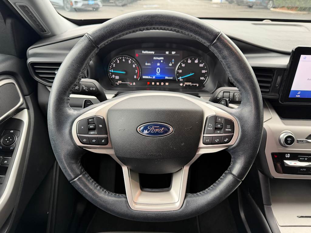Thumbnail: 2021 Ford Explorer - 6