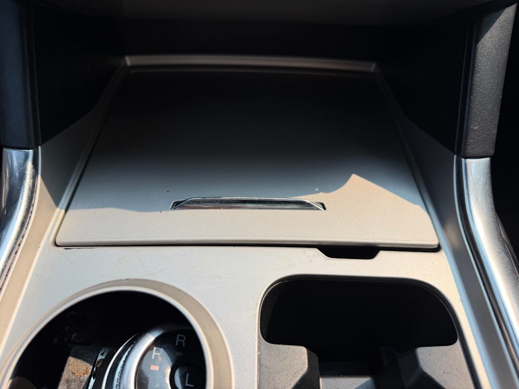 Thumbnail: 2022 Ford Explorer - 22