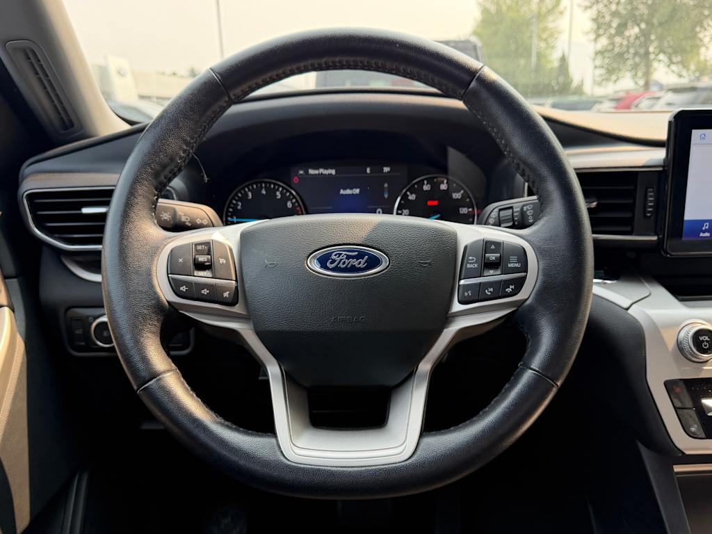 Thumbnail: 2022 Ford Explorer - 5