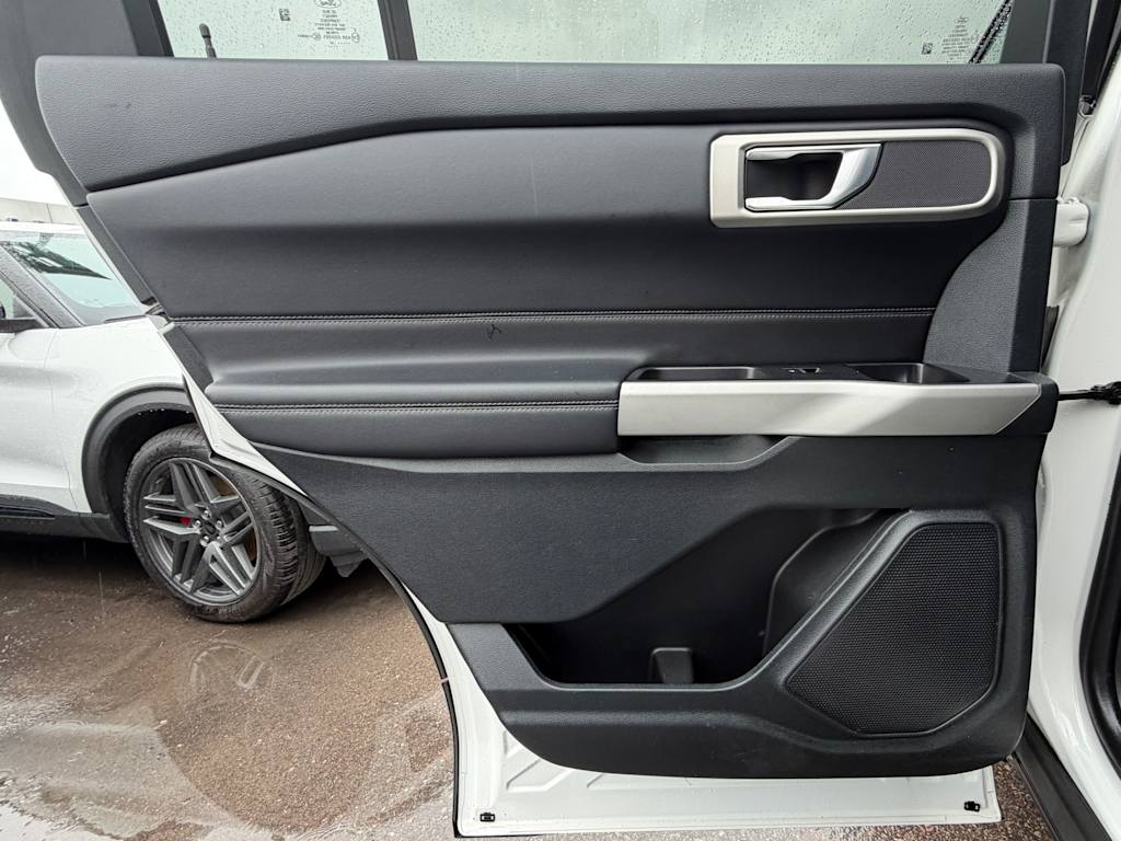 Thumbnail: 2024 Ford Explorer - 27