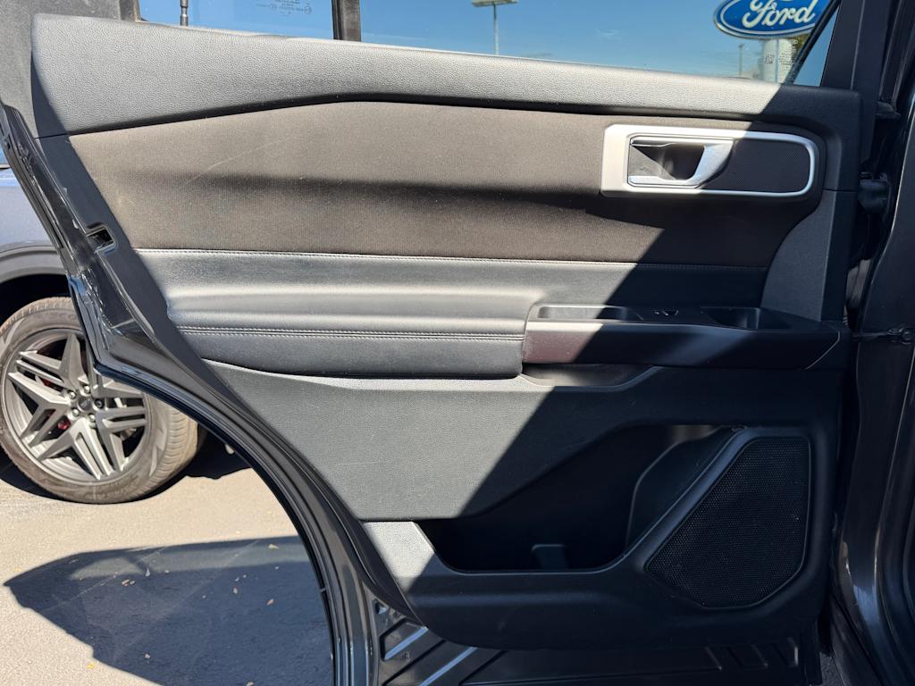 Thumbnail: 2020 Ford Explorer - 26