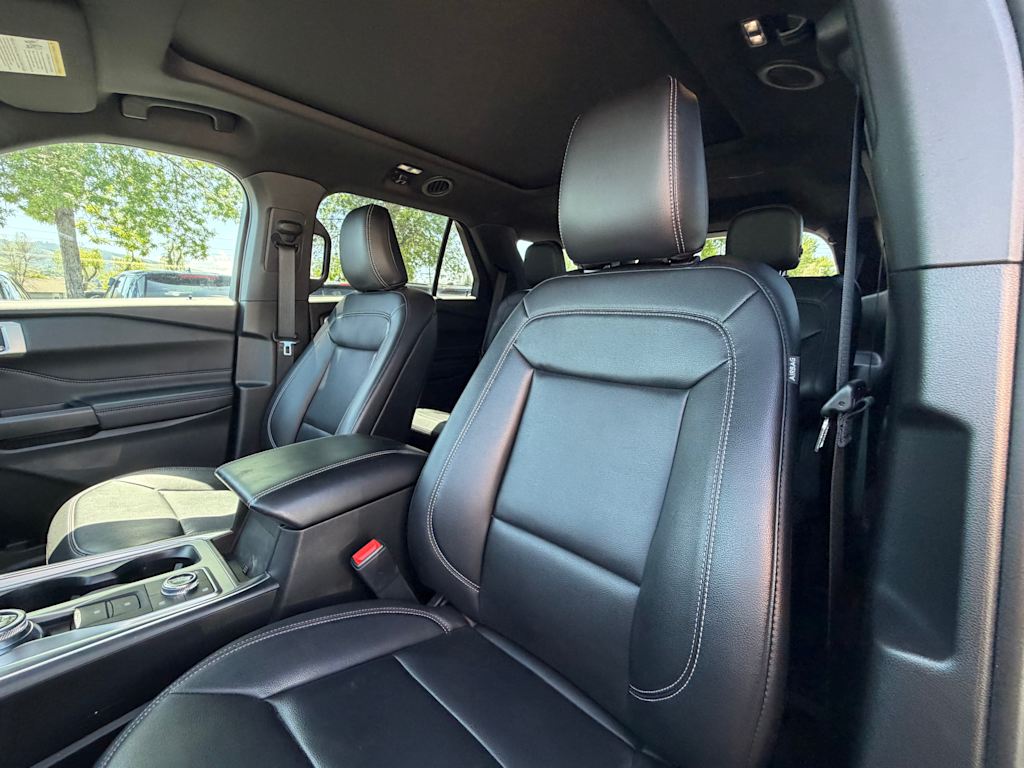 Thumbnail: 2020 Ford Explorer - 7