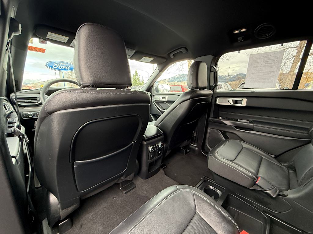 2020 Ford Explorer Limited 28