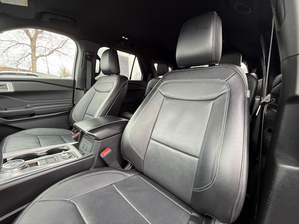 2020 Ford Explorer Limited 7