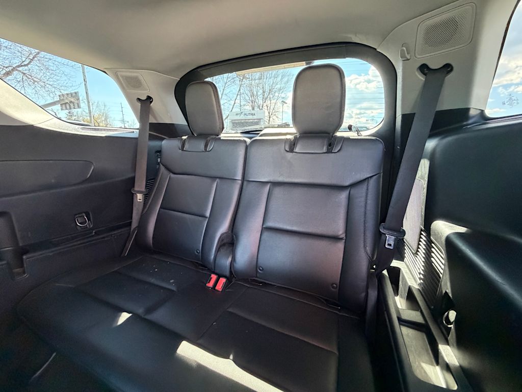 Thumbnail: 2021 Ford Explorer - 31