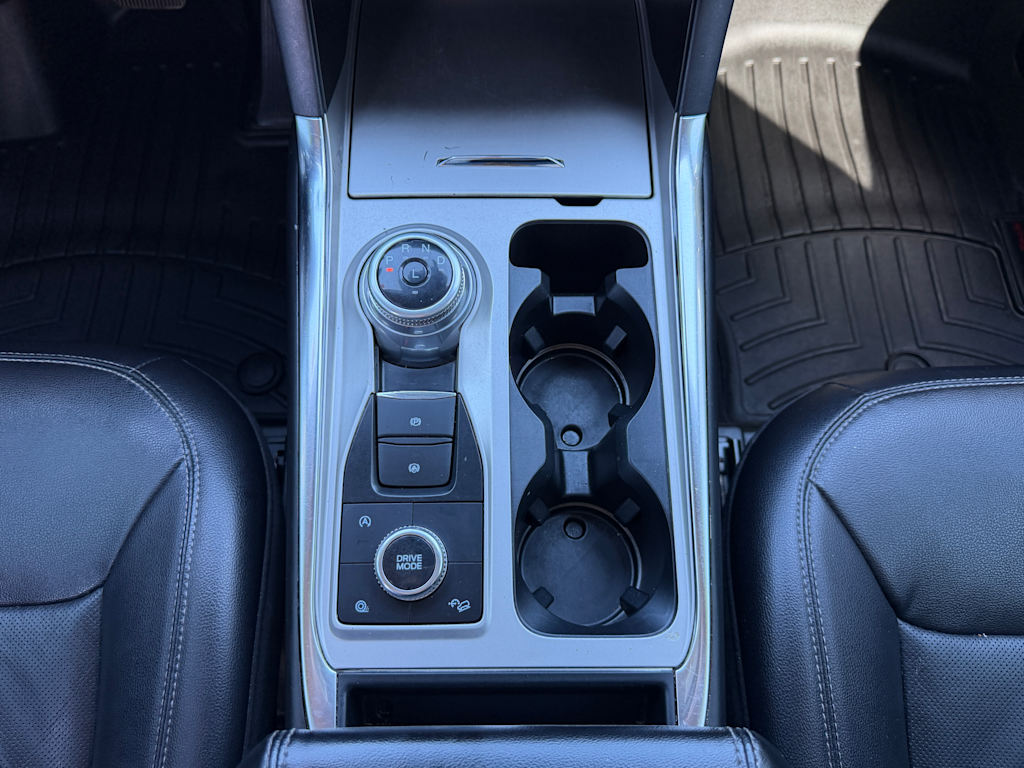 Thumbnail: 2021 Ford Explorer - 11
