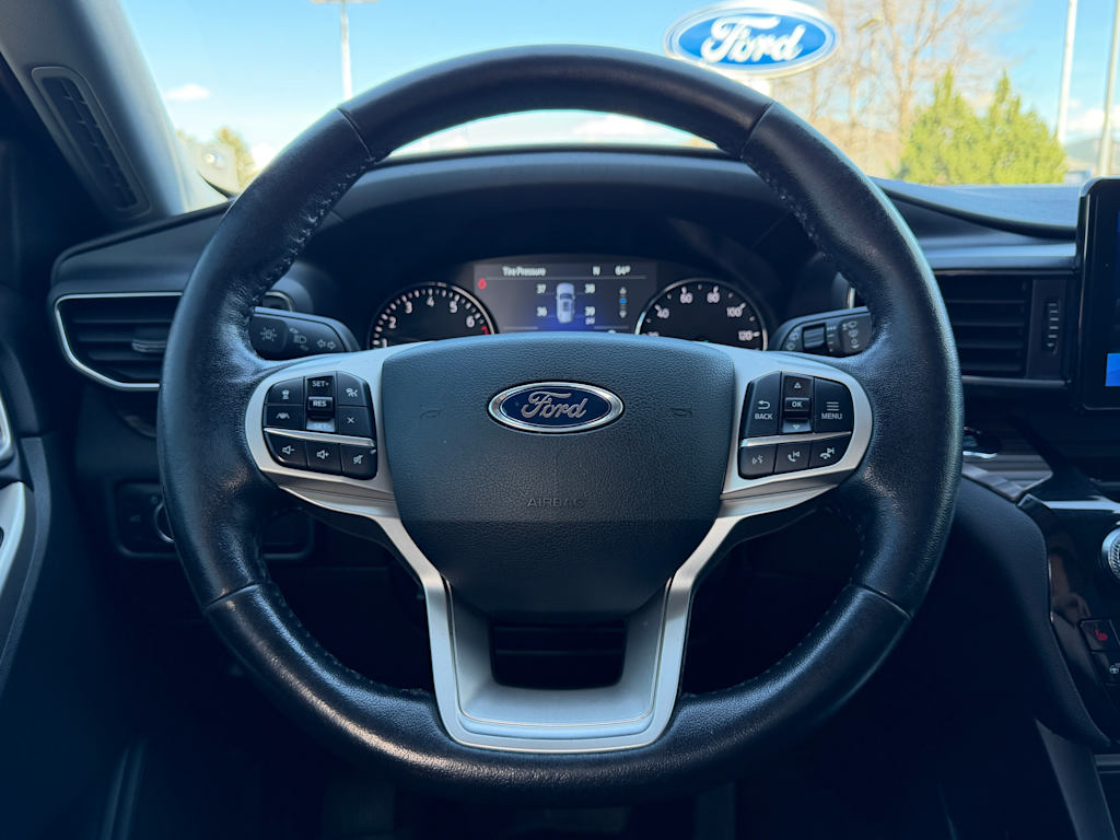 Thumbnail: 2021 Ford Explorer - 6