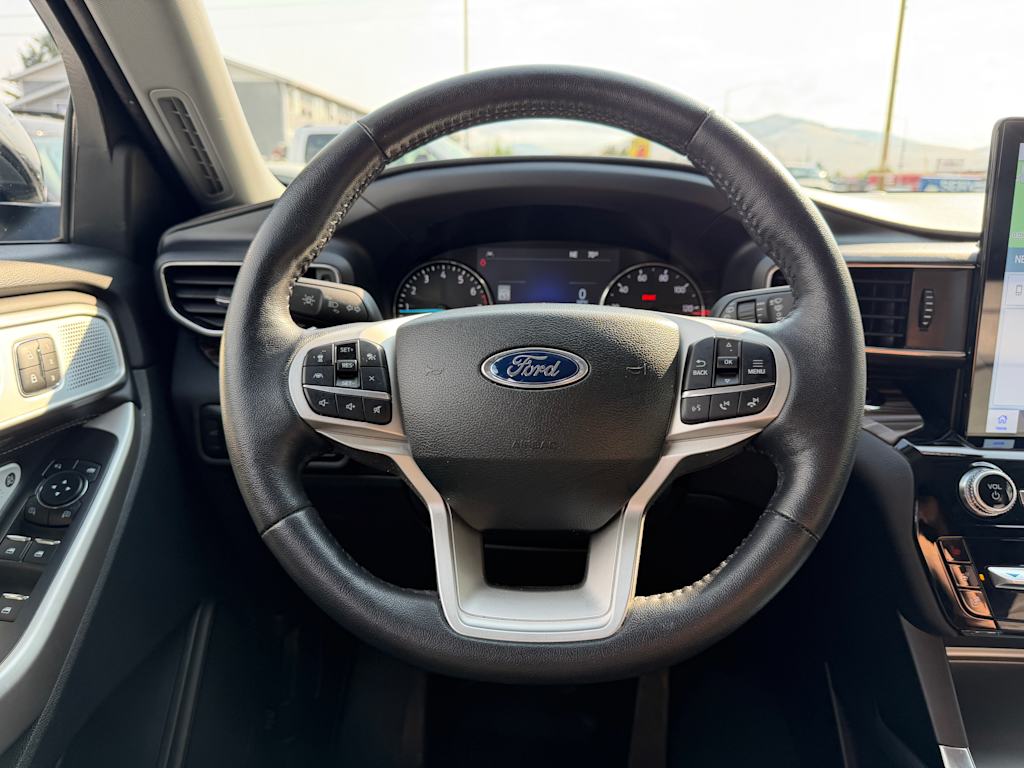 Thumbnail: 2023 Ford Explorer - 6