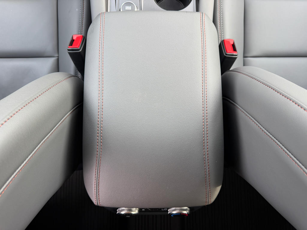 Thumbnail: 2026 Ford Explorer - 9