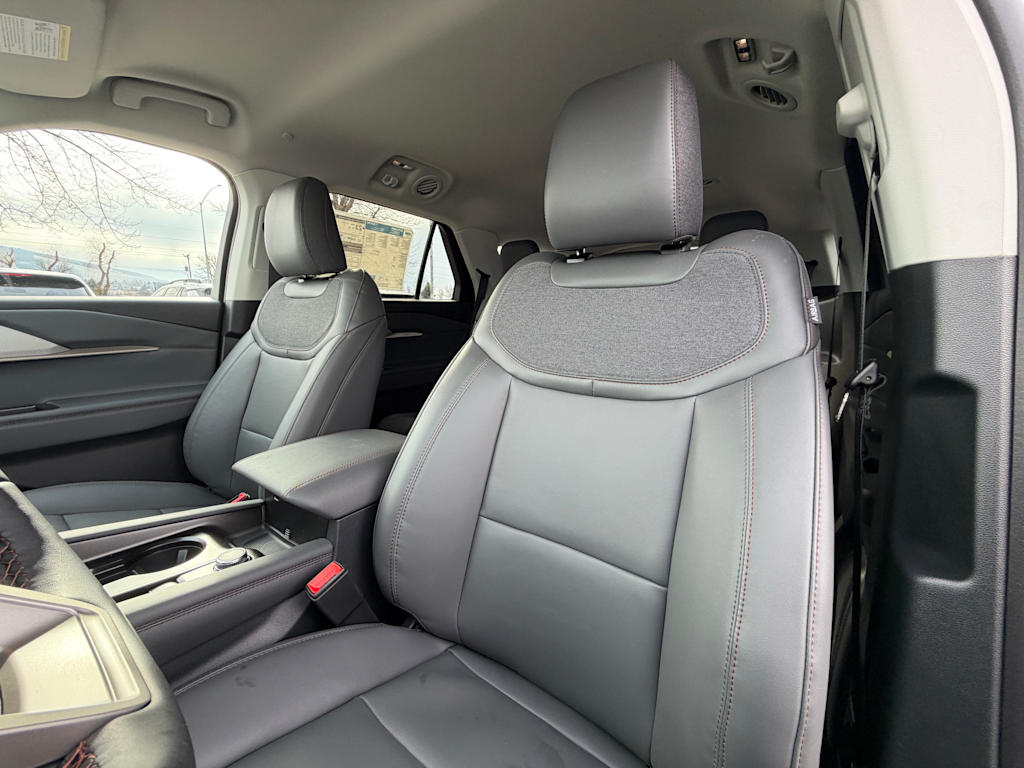 Thumbnail: 2026 Ford Explorer - 8