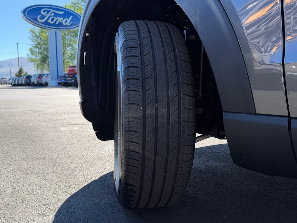 Thumbnail: 2026 Ford Explorer - 30