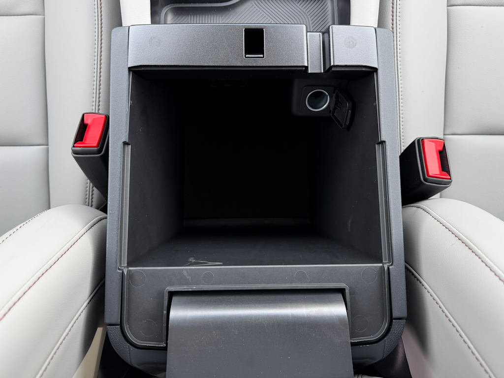 Thumbnail: 2026 Ford Explorer - 24