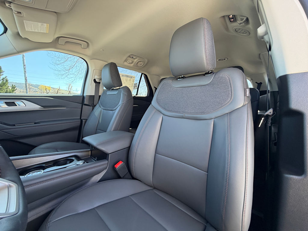 Thumbnail: 2026 Ford Explorer - 8