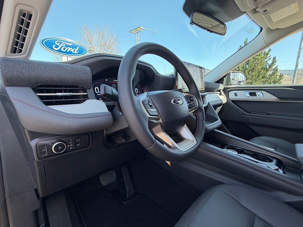 Thumbnail: 2026 Ford Explorer - 2