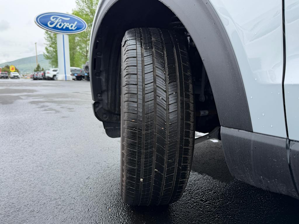 Thumbnail: 2026 Ford Explorer - 29