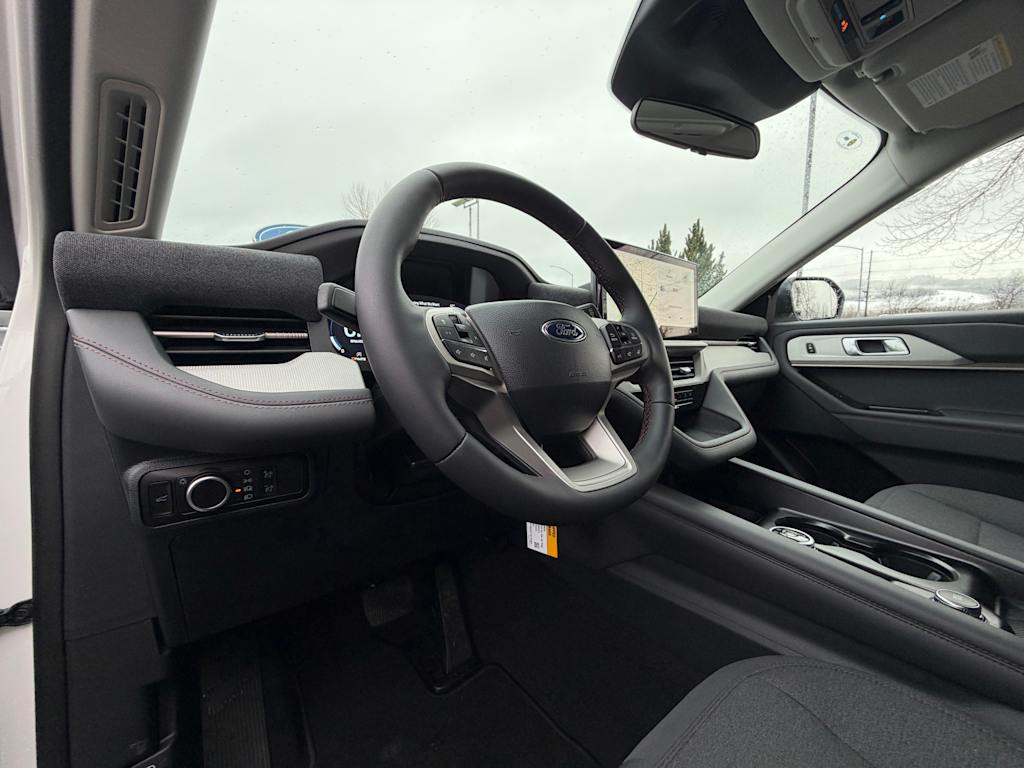 Thumbnail: 2026 Ford Explorer - 2