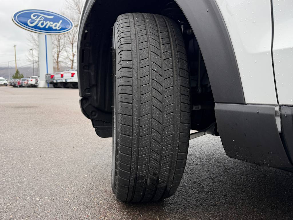 Thumbnail: 2026 Ford Explorer - 31