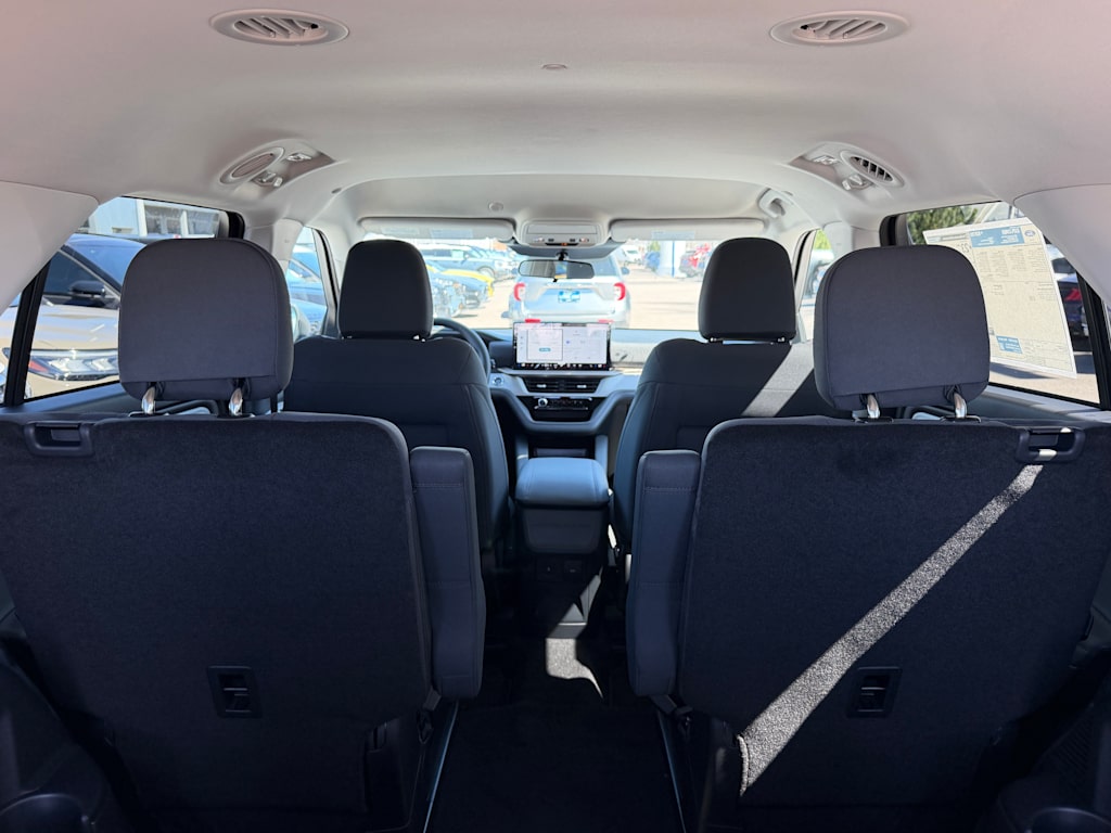 Thumbnail: 2026 Ford Explorer - 30