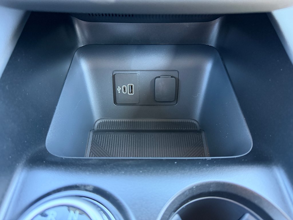 Thumbnail: 2026 Ford Explorer - 24