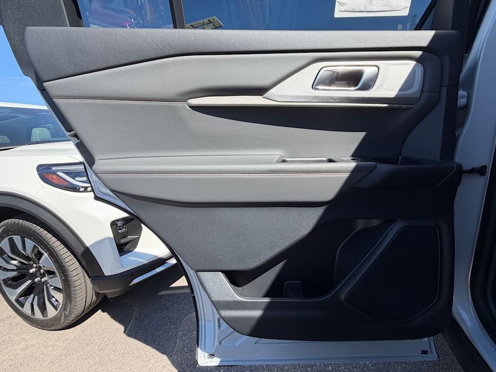 Thumbnail: 2026 Ford Explorer - 26