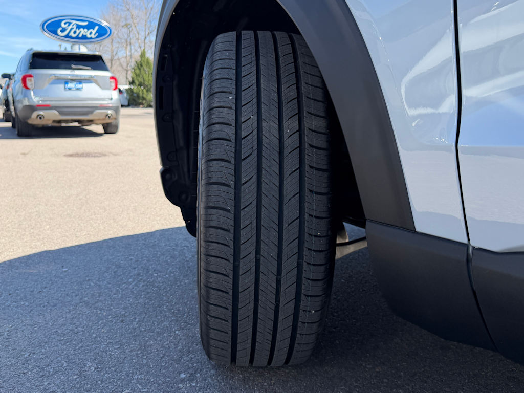 Thumbnail: 2026 Ford Explorer - 31