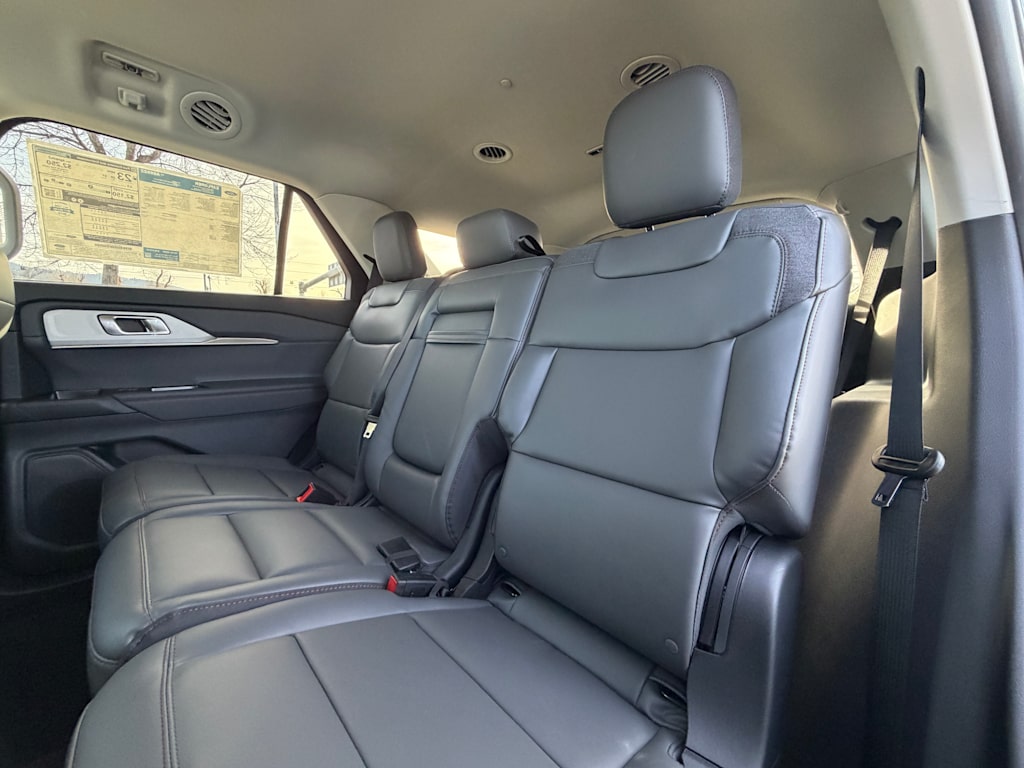 Thumbnail: 2026 Ford Explorer - 25