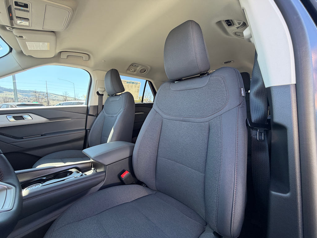 Thumbnail: 2026 Ford Explorer - 9