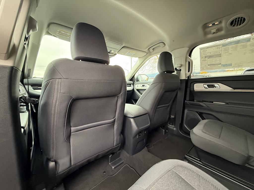 Thumbnail: 2025 Ford Explorer - 28