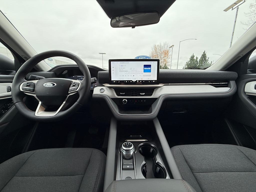 Thumbnail: 2025 Ford Explorer - 12