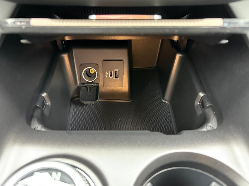 Thumbnail: 2025 Ford Explorer - 14