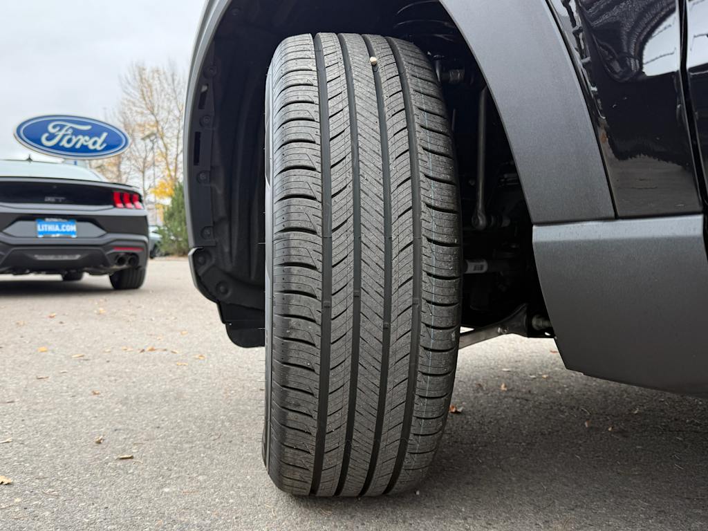 Thumbnail: 2025 Ford Explorer - 31