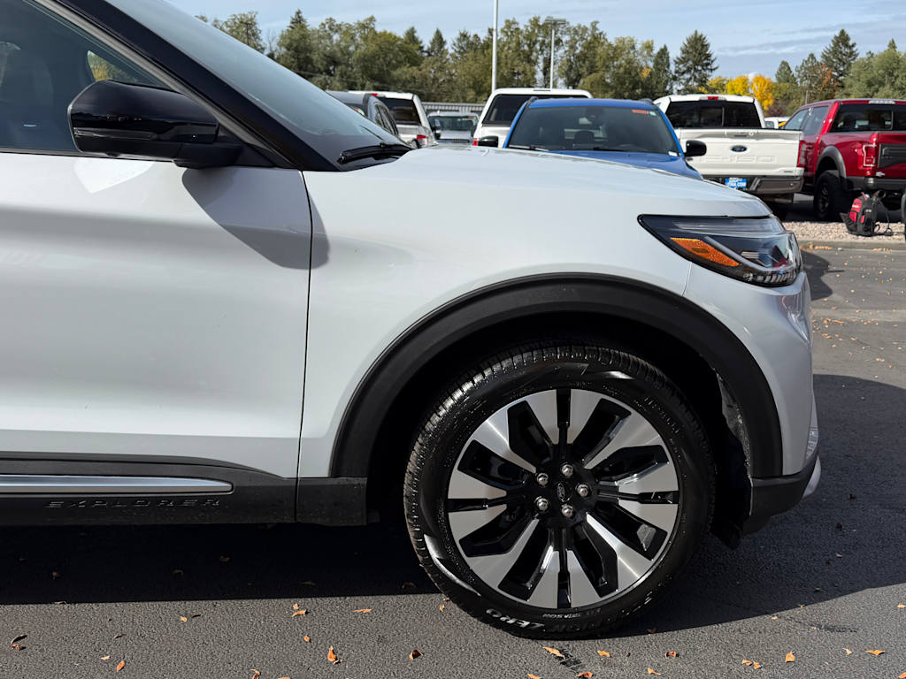 Thumbnail: 2026 Ford Explorer - 5