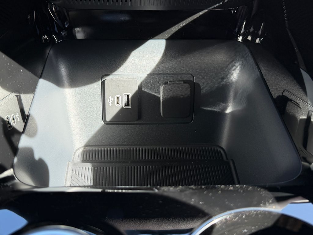 Thumbnail: 2026 Ford Explorer - 26