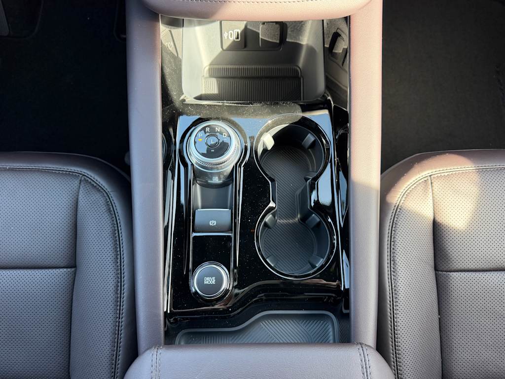 Thumbnail: 2026 Ford Explorer - 14