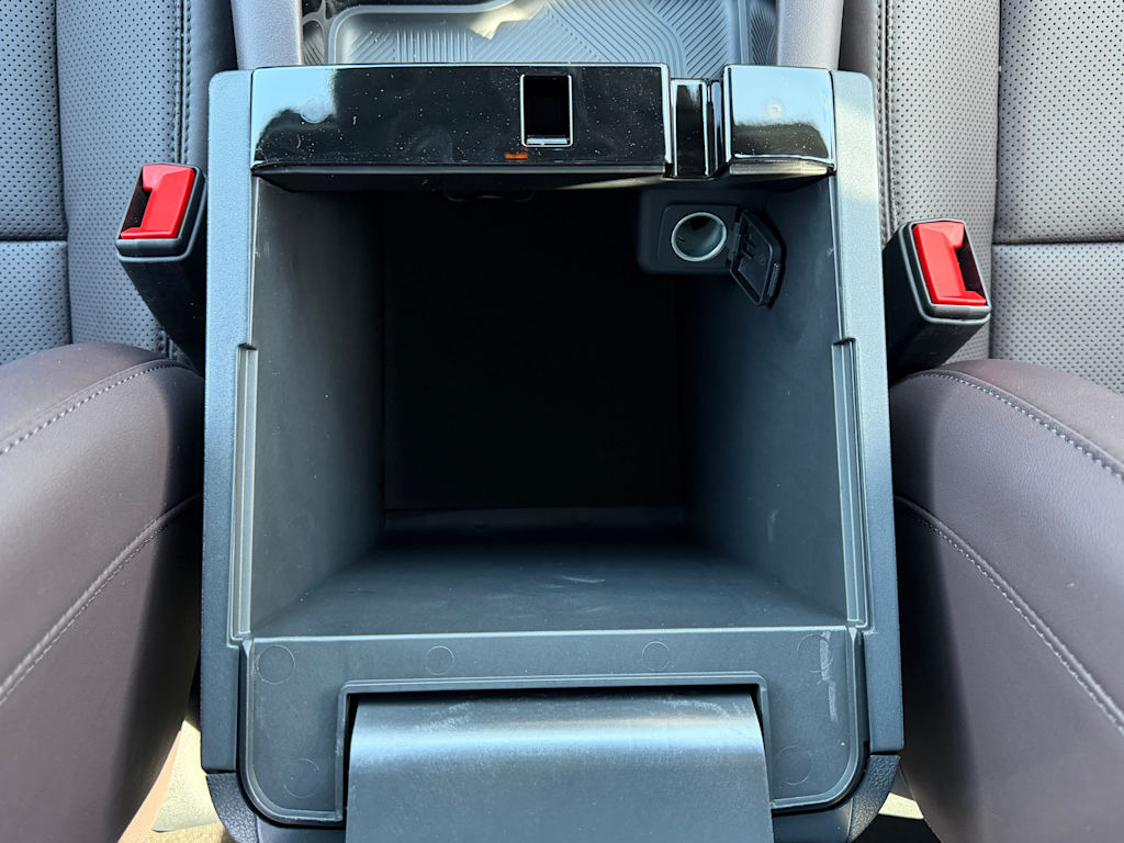 Thumbnail: 2026 Ford Explorer - 10