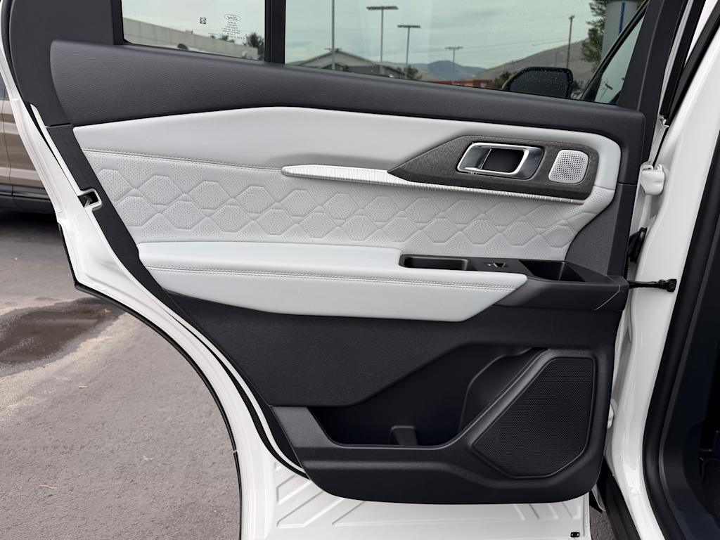 Thumbnail: 2026 Ford Explorer - 25