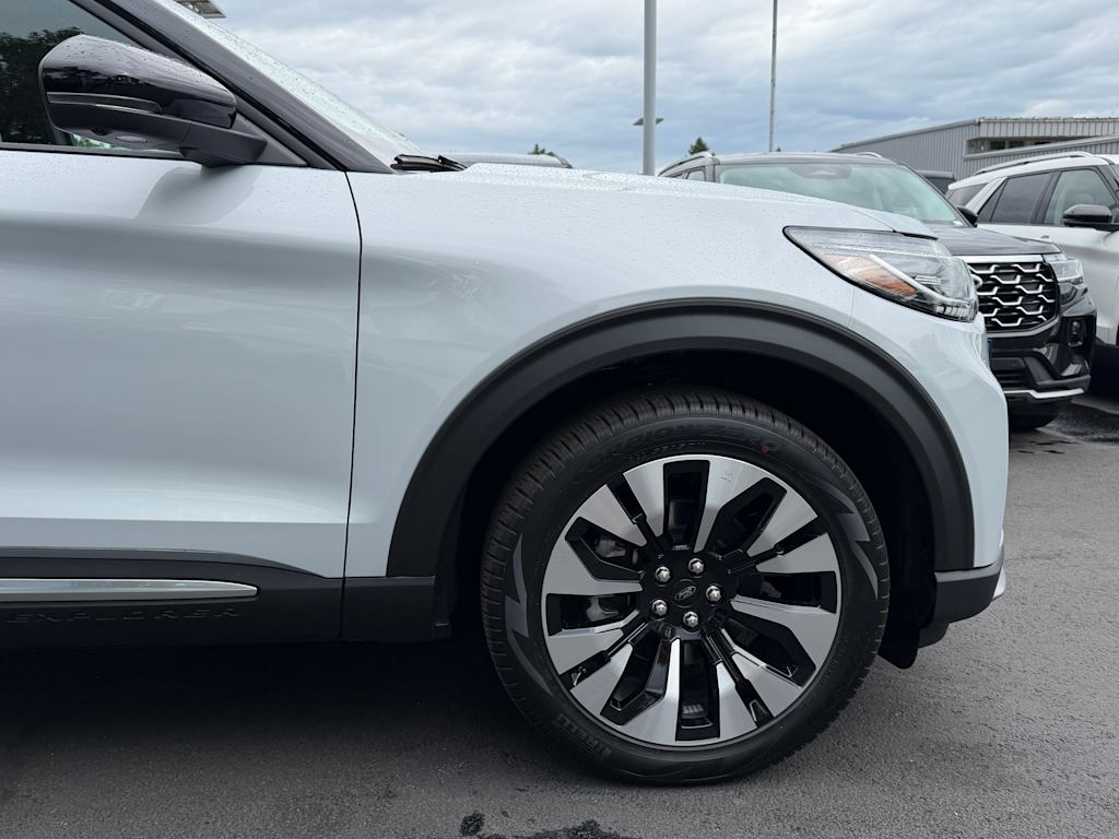 Thumbnail: 2026 Ford Explorer - 6