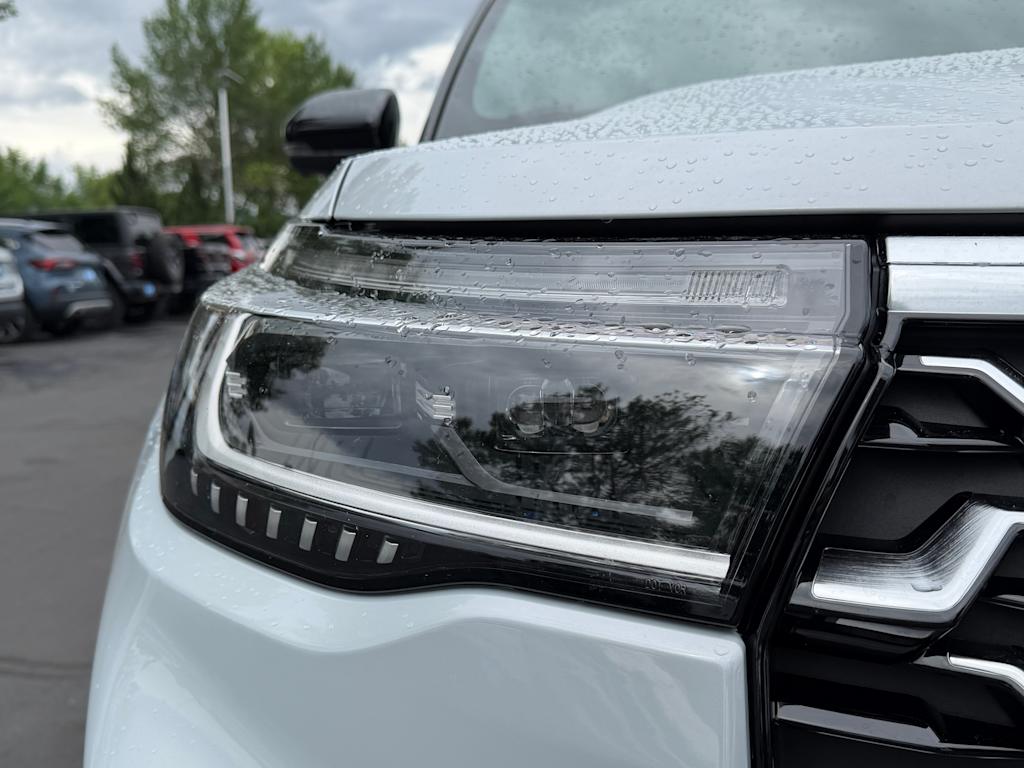 Thumbnail: 2026 Ford Explorer - 18