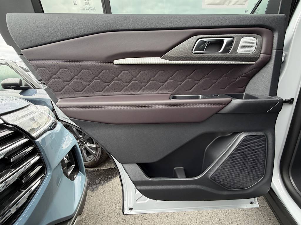Thumbnail: 2026 Ford Explorer - 26