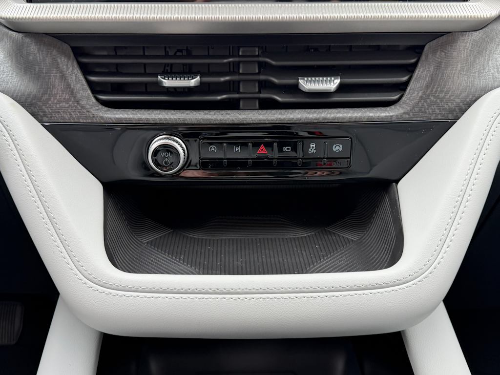 Thumbnail: 2026 Ford Explorer - 22