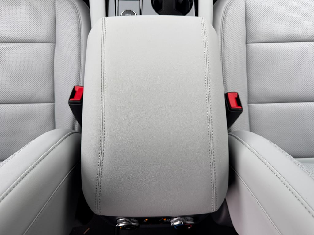 Thumbnail: 2026 Ford Explorer - 24