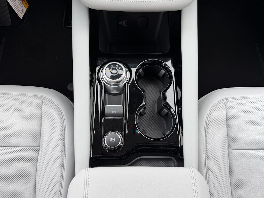 Thumbnail: 2026 Ford Explorer - 13