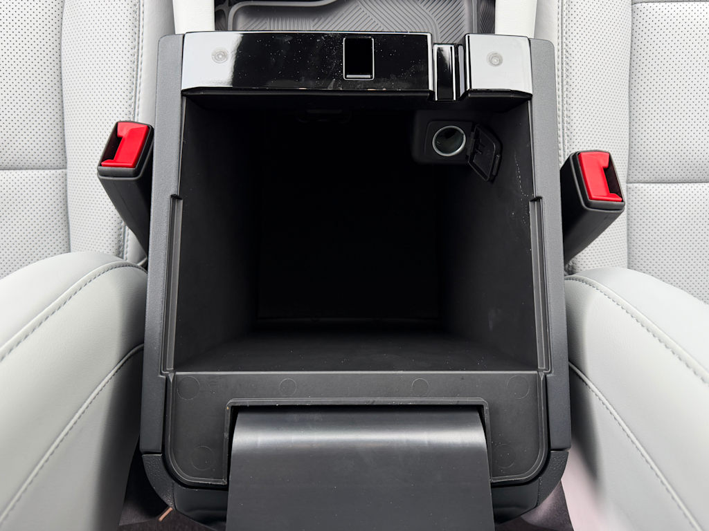 Thumbnail: 2026 Ford Explorer - 25