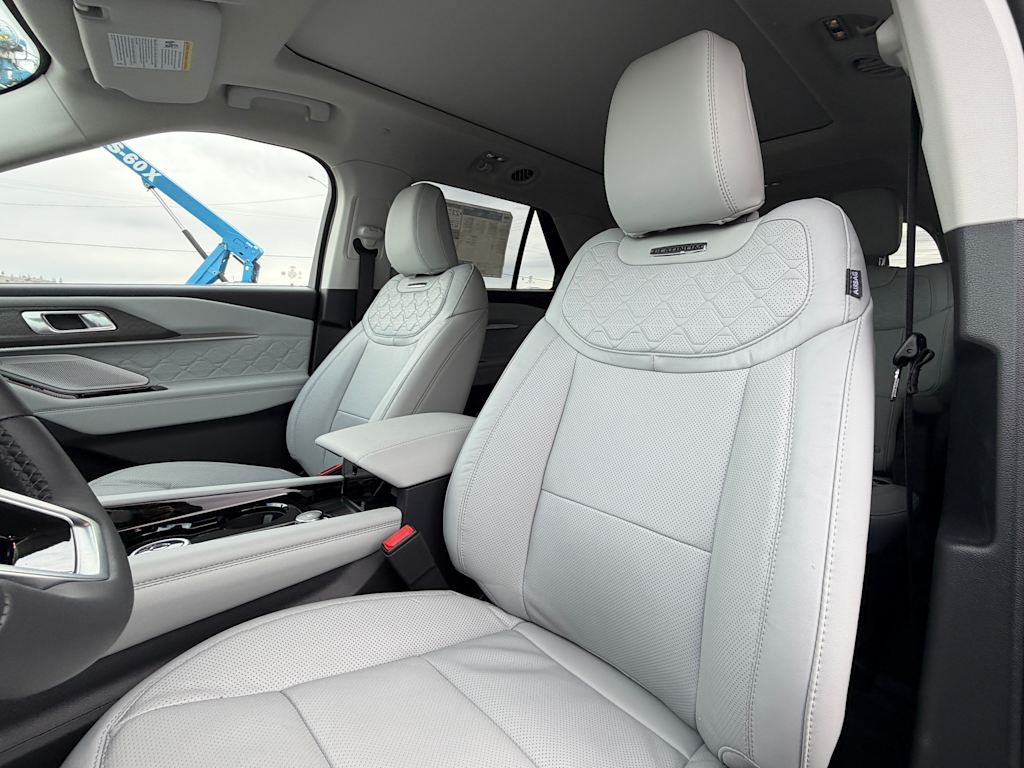 Thumbnail: 2026 Ford Explorer - 8