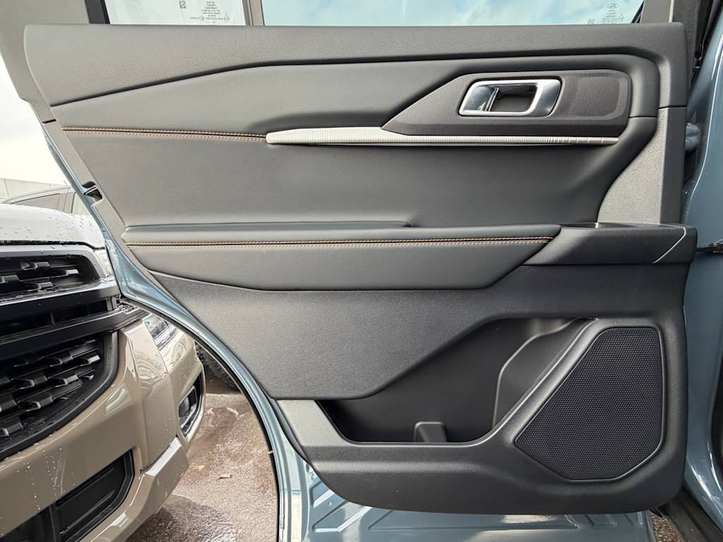 Thumbnail: 2026 Ford Explorer - 26